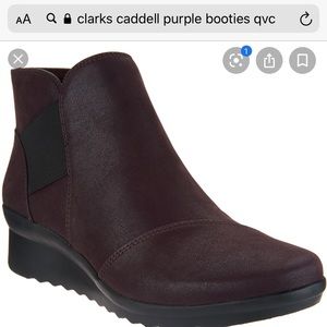 Clarks Caddell Purple Booties (Size 8)